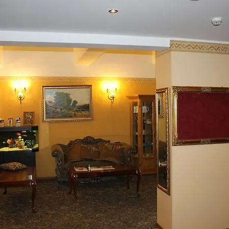 Ecoland Hotell 3*