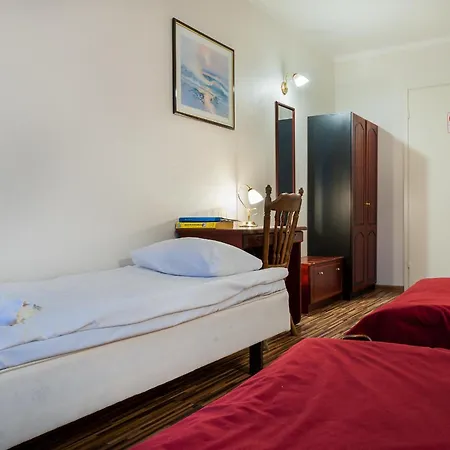 Ecoland Hotell 3*