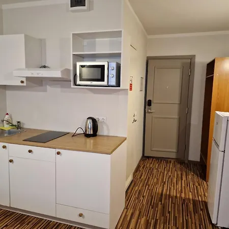 Hotell Ecoland 3*