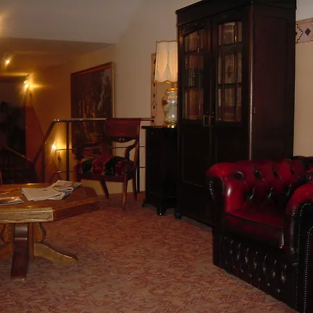 Hotell Ecoland 3*